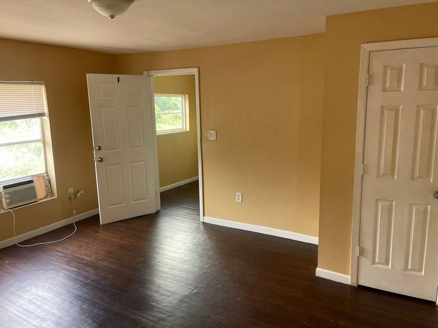 4718 Gunter Street, Houston, TX 77020