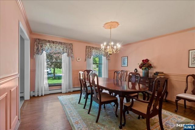 74 Van Blarcom Lane, Wyckoff, NJ 07481