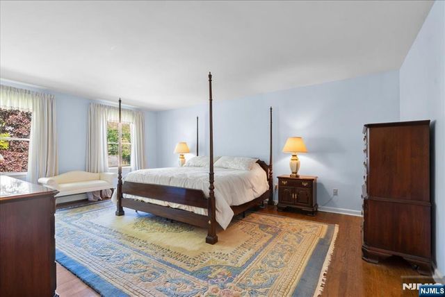 74 Van Blarcom Lane, Wyckoff, NJ 07481
