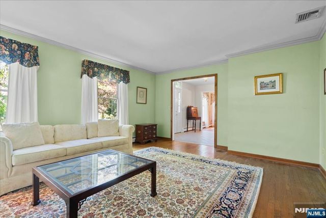 74 Van Blarcom Lane, Wyckoff, NJ 07481