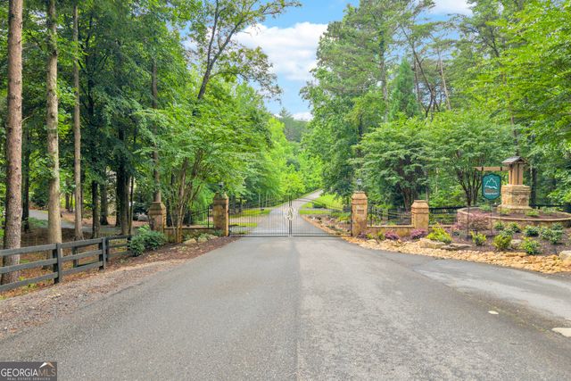 98 Sharp Mountain Parkway, Jasper, GA 30143