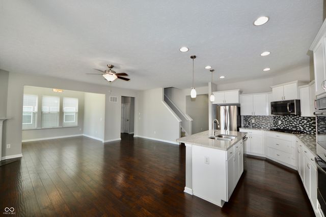 5745 Sly Fox Lane, Indianapolis, IN 46237