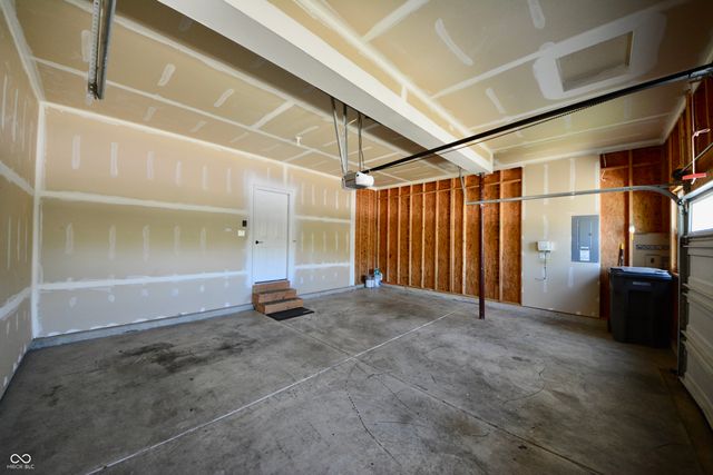 5745 Sly Fox Lane, Indianapolis, IN 46237