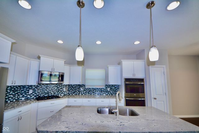 5745 Sly Fox Lane, Indianapolis, IN 46237