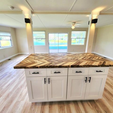 17 Rio Verde Way, Port St. Lucie, FL 34952