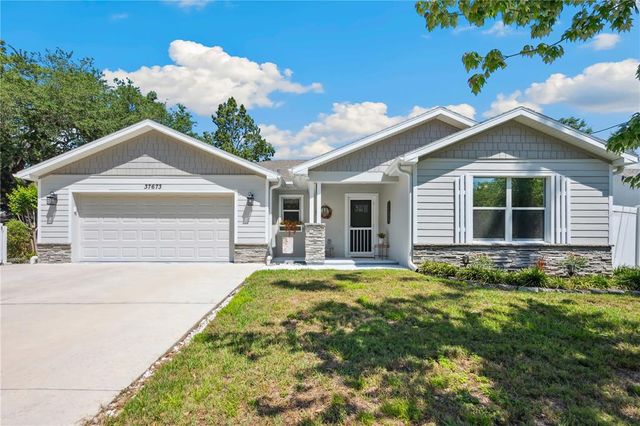 37673 DIXIE AVENUE, Dade City, FL 33525