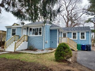 125 Wentworth Avenue, Warwick, RI 02889