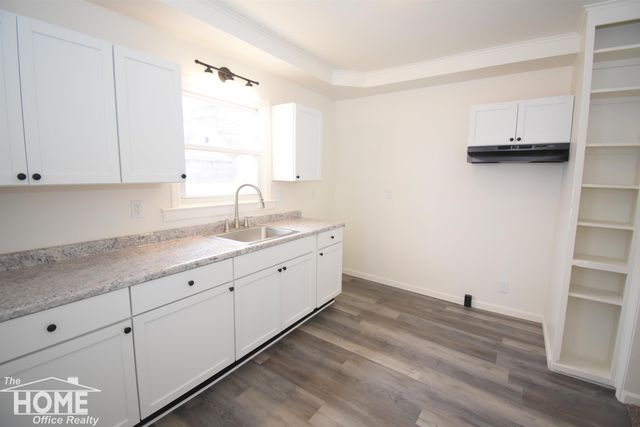 321 E Stewart Street, Owosso, MI 48867