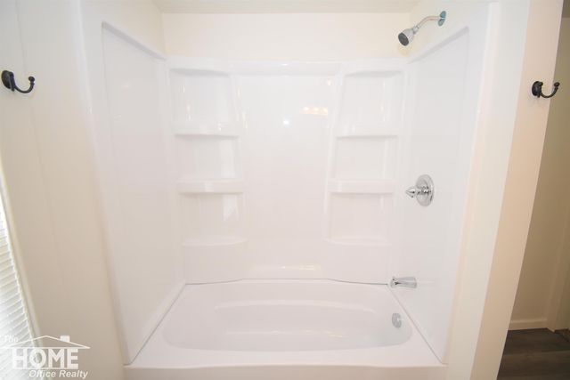 321 E Stewart Street, Owosso, MI 48867