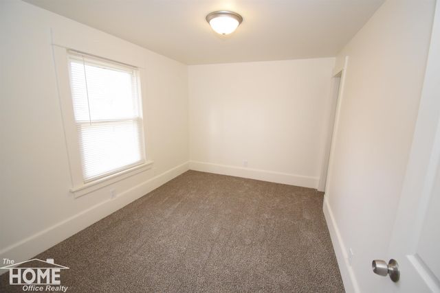 321 E Stewart Street, Owosso, MI 48867