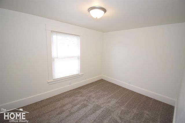 321 E Stewart Street, Owosso, MI 48867