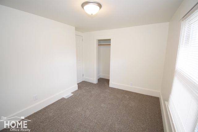 321 E Stewart Street, Owosso, MI 48867