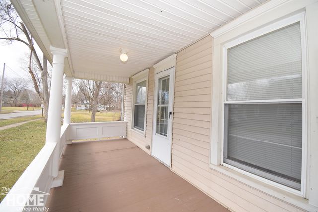 321 E Stewart Street, Owosso, MI 48867