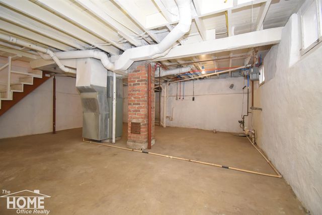 321 E Stewart Street, Owosso, MI 48867