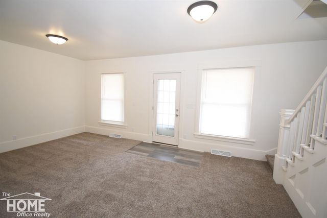 321 E Stewart Street, Owosso, MI 48867