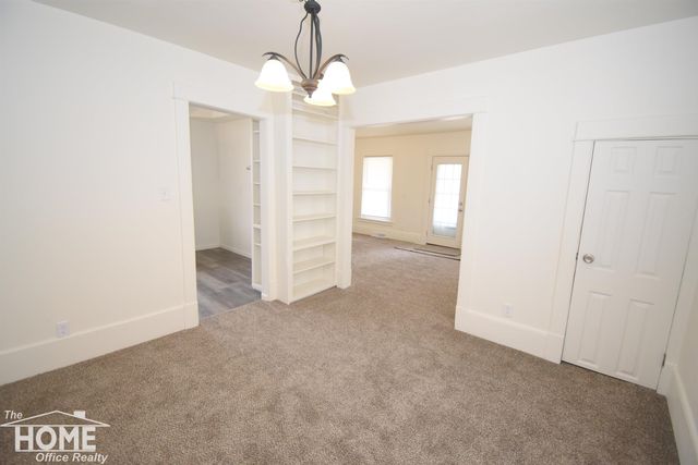 321 E Stewart Street, Owosso, MI 48867