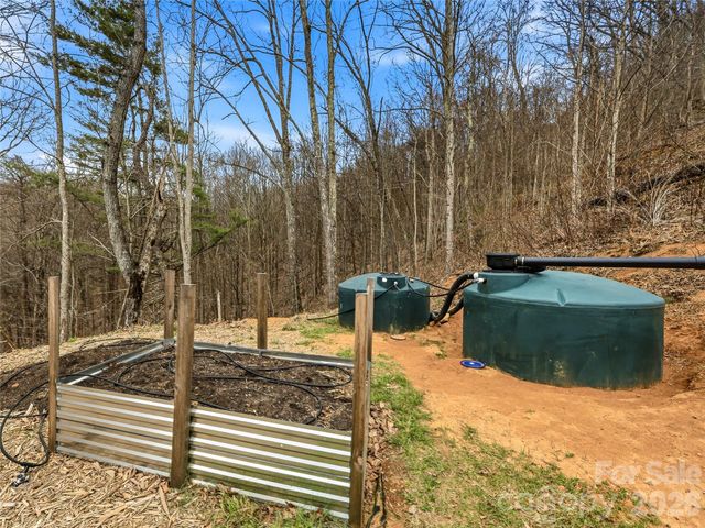 131 White Oak Way, Hot Springs, NC 28743