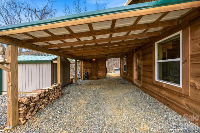 131 White Oak Way, Hot Springs, NC 28743