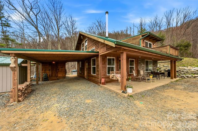 131 White Oak Way, Hot Springs, NC 28743