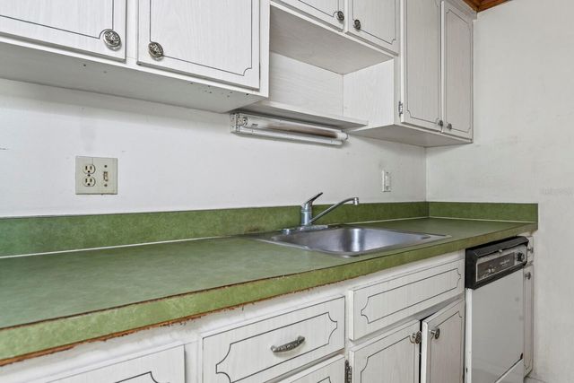 4335 AEGEAN DRIVE 254A, Tampa, FL 33611