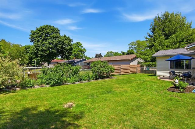 1122 Piedmont Road, Eau Claire, WI 54703
