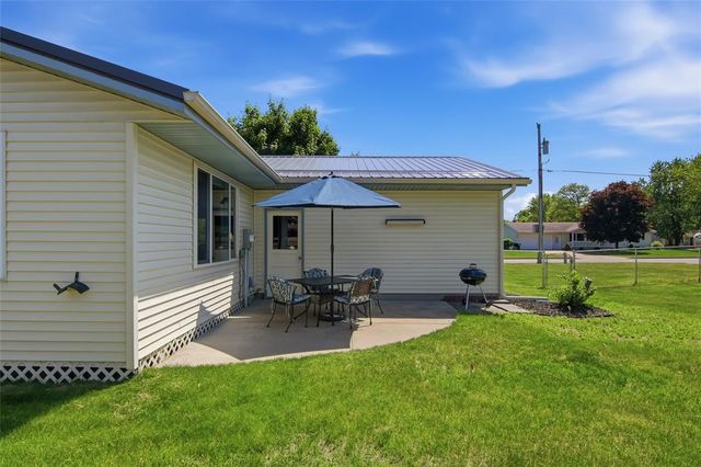 1122 Piedmont Road, Eau Claire, WI 54703