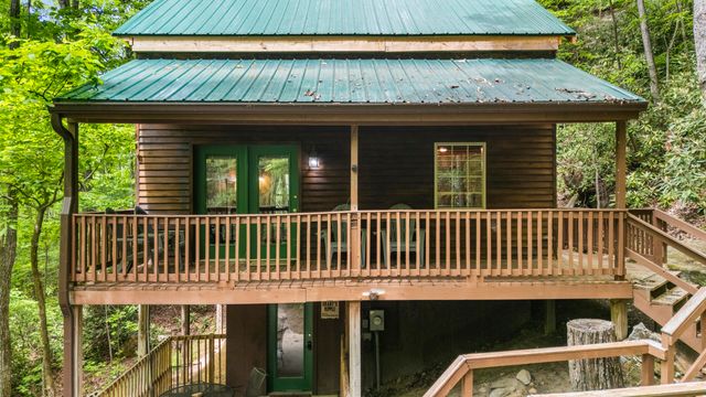 77 Lloyd Lane, Stanton, KY 40380