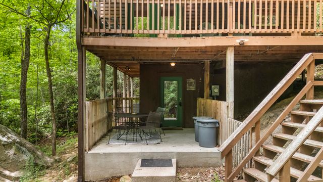77 Lloyd Lane, Stanton, KY 40380