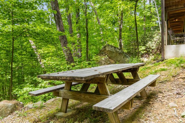 77 Lloyd Lane, Stanton, KY 40380