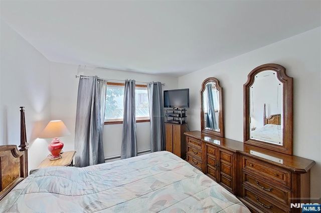 112 Devon Terrace, Kearny, NJ 07032