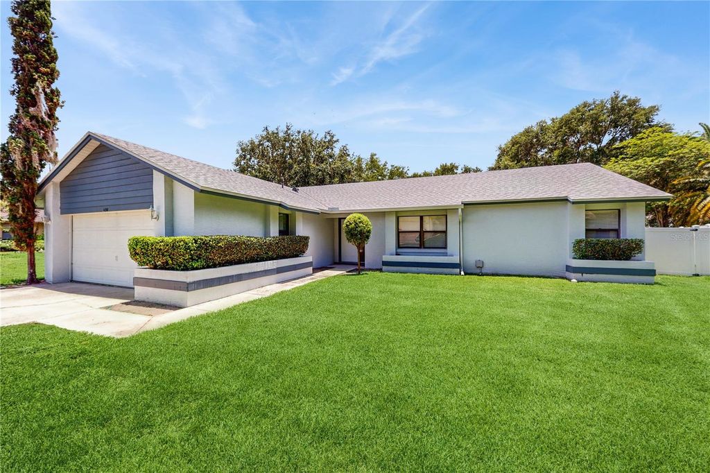 Image 2 of property listing at 5130 SUN PALM DRIVE, Windermere, FL 34786