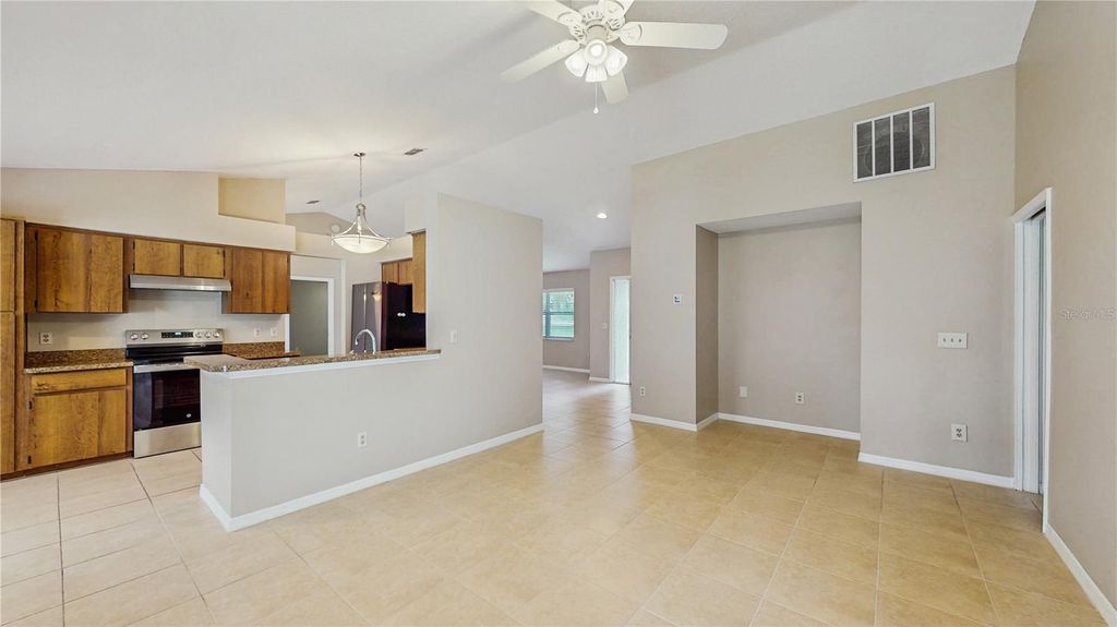 Image 14 of property listing at 5130 SUN PALM DRIVE, Windermere, FL 34786