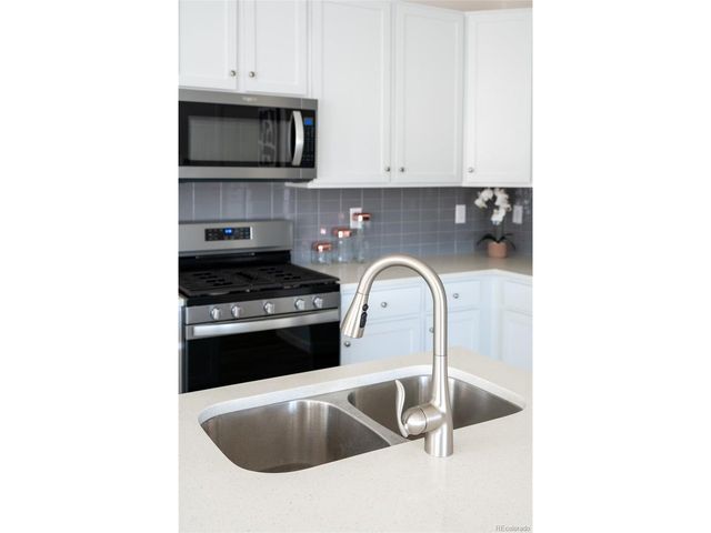 1828 S Poplar Ct, Denver, CO 80224