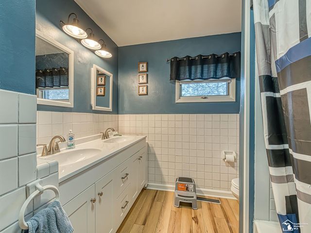 3001 Yargerville Road, La Salle, MI 48145