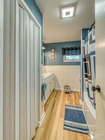 3001 Yargerville Road, La Salle, MI 48145