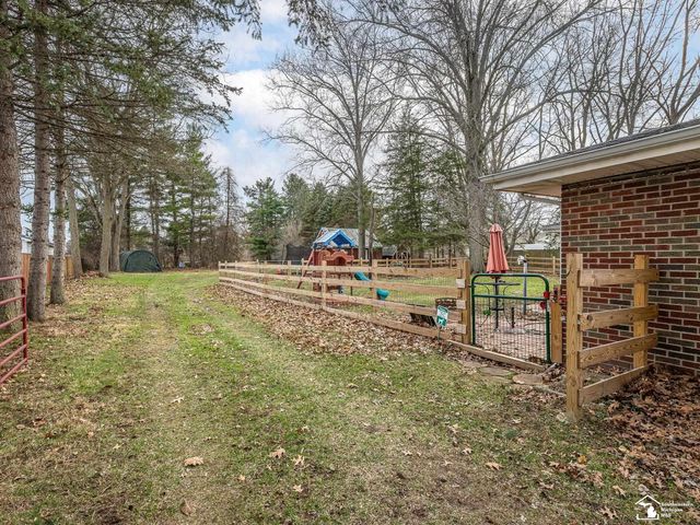 3001 Yargerville Road, La Salle, MI 48145