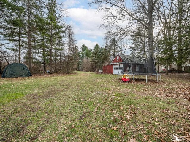 3001 Yargerville Road, La Salle, MI 48145