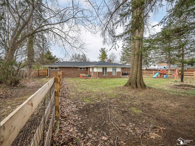 3001 Yargerville Road, La Salle, MI 48145