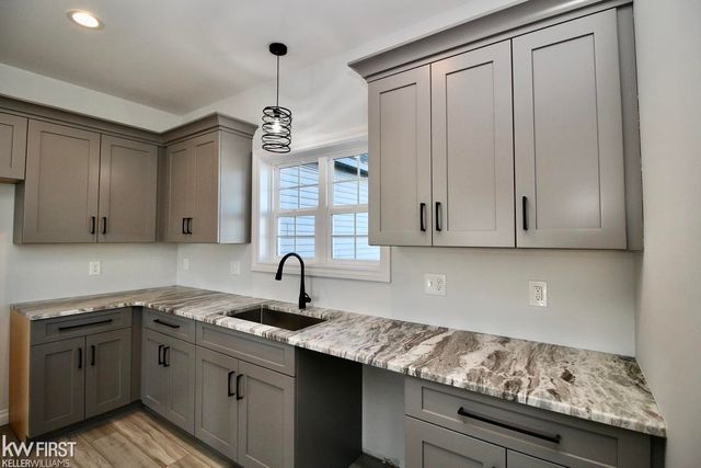 5382 Spring Meadows Way, Fenton Twp, MI 48451