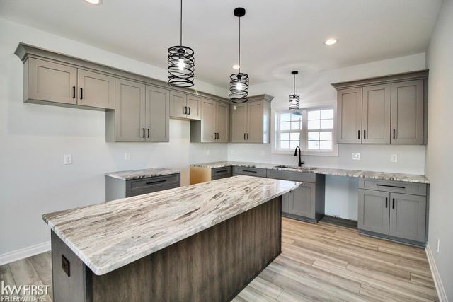 5382 Spring Meadows Way, Fenton Twp, MI 48451