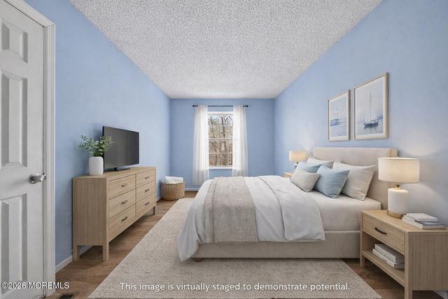 1807 Lilly Lane, Jackson, NJ 08527