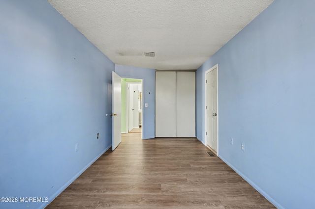 1807 Lilly Lane, Jackson, NJ 08527