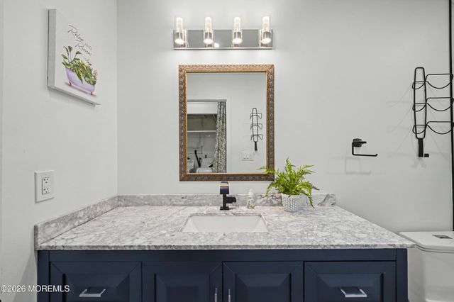 1807 Lilly Lane, Jackson, NJ 08527