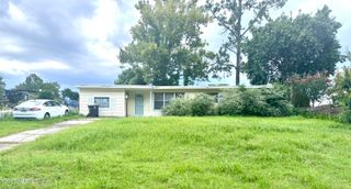 8045 DELAROCHE Drive, Jacksonville, FL 32210