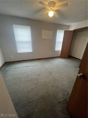 1296 Andrus Street, Akron, OH 44301