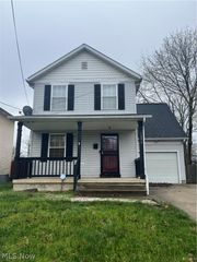 1296 Andrus Street, Akron, OH 44301