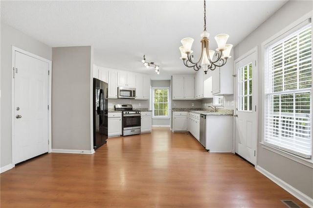 125 Marina Court, Fayetteville, GA 30215