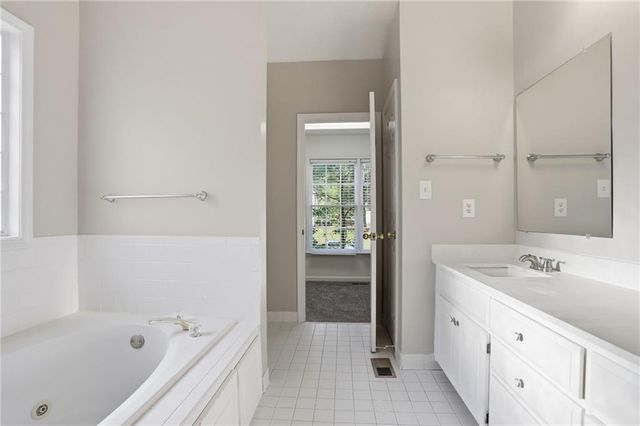 125 Marina Court, Fayetteville, GA 30215