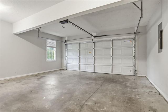 125 Marina Court, Fayetteville, GA 30215