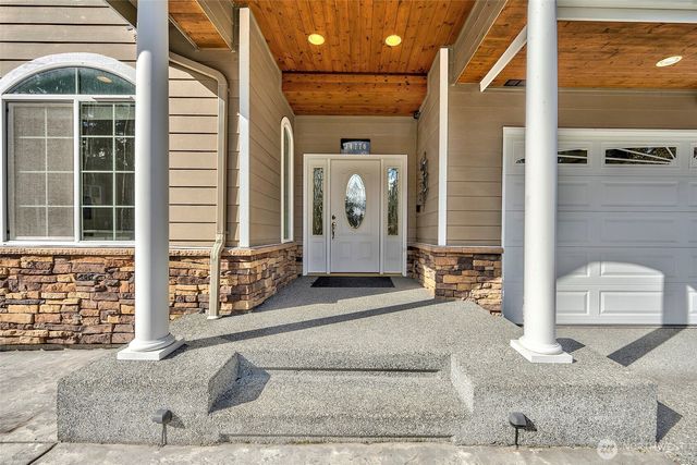 14770 NE 60th Court, Redmond, WA 98052